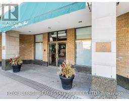 305 - 935 ROYAL YORK ROAD, Toronto, Ontario