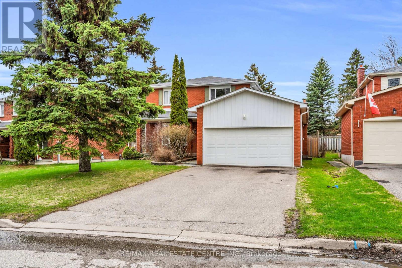 255 KENSINGTON PLACE, Orangeville, Ontario