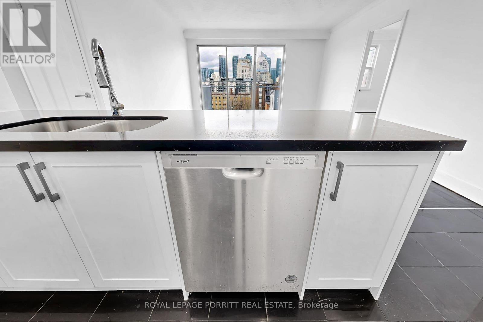 56 - 4 Superior Avenue, Toronto, Ontario  M8V 2M3 - Photo 11 - W13101710
