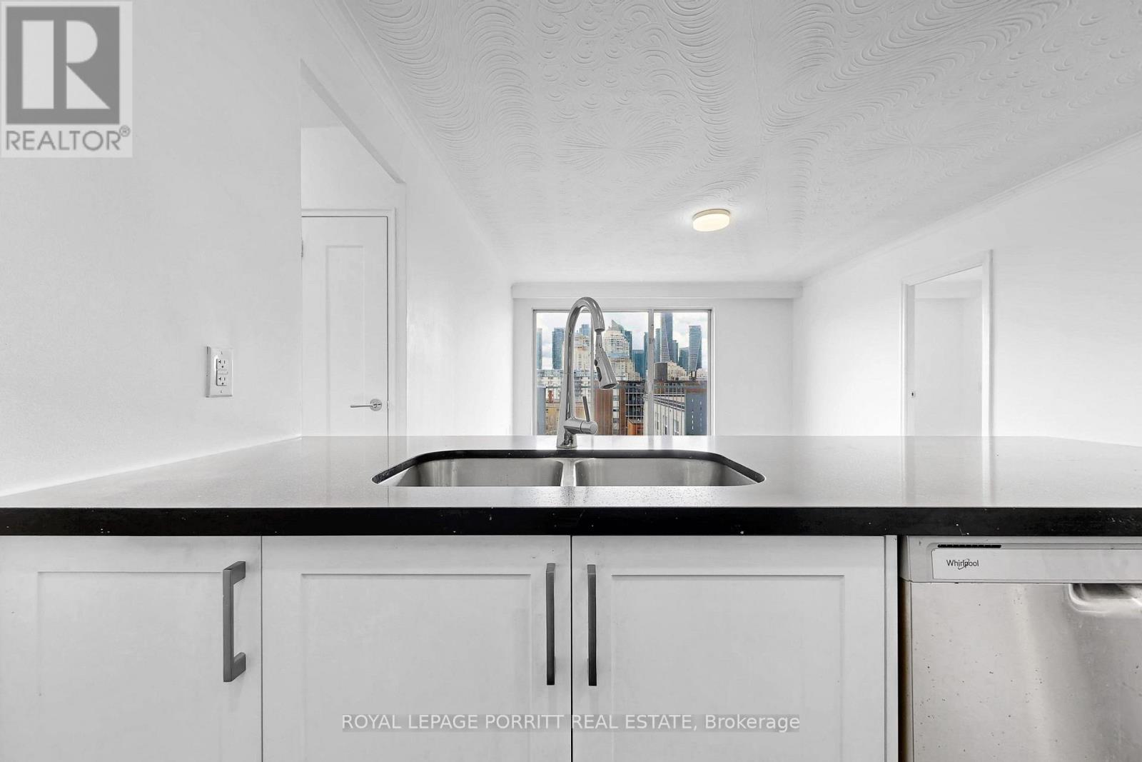 56 - 4 Superior Avenue, Toronto, Ontario  M8V 2M3 - Photo 12 - W13101710