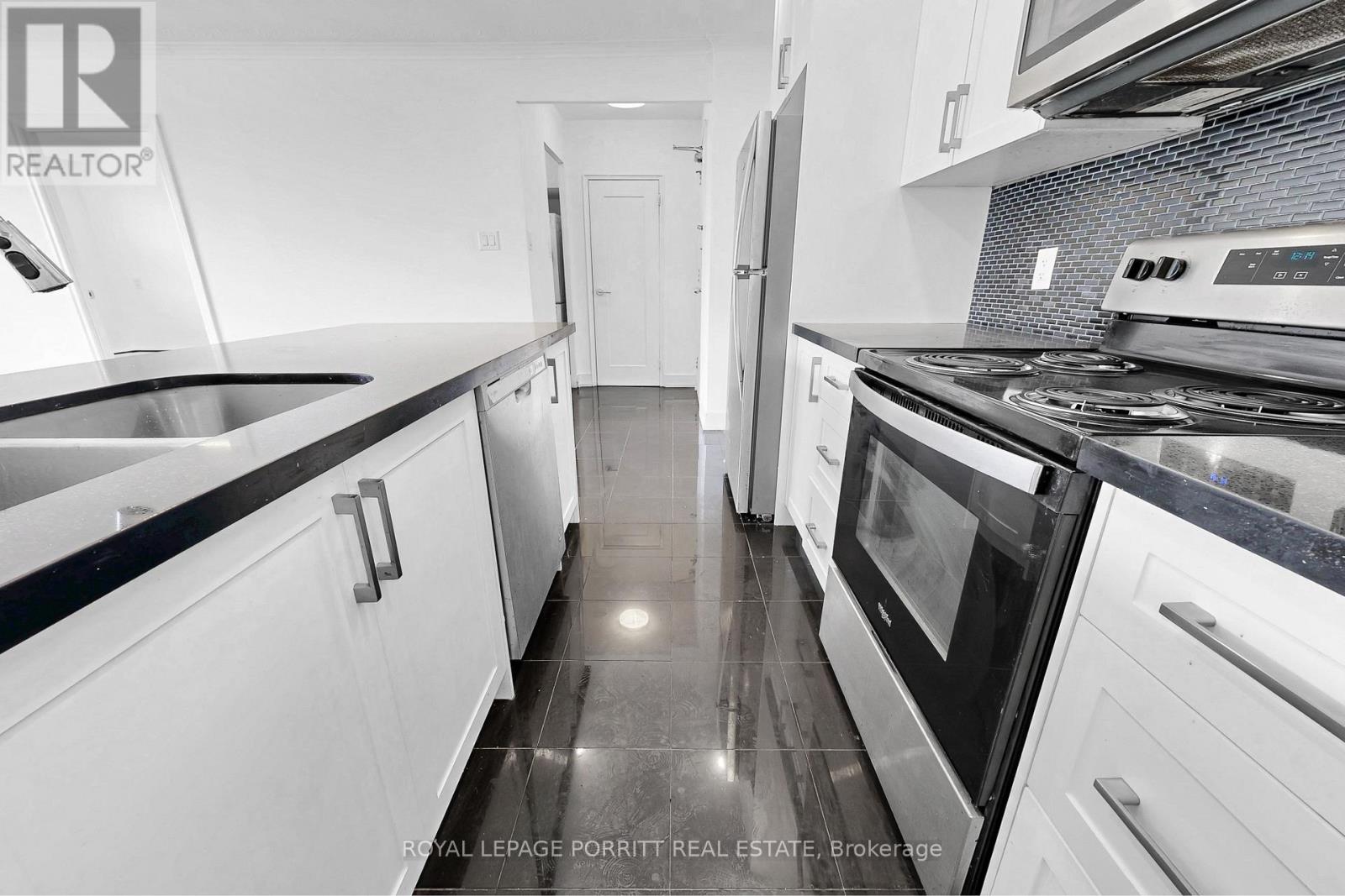 56 - 4 Superior Avenue, Toronto, Ontario  M8V 2M3 - Photo 14 - W13101710