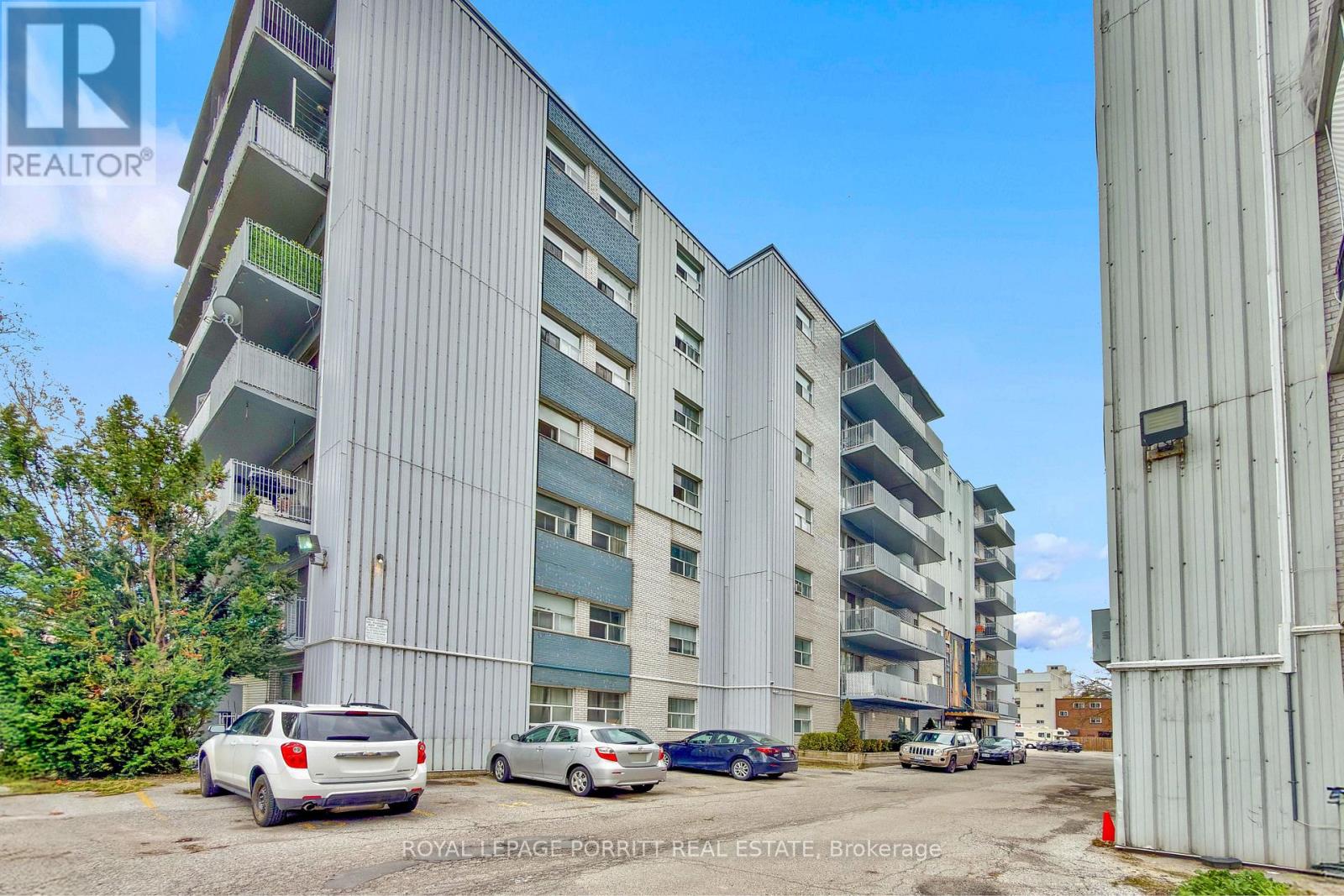 5 - 4 SUPERIOR AVENUE, toronto (mimico), Ontario