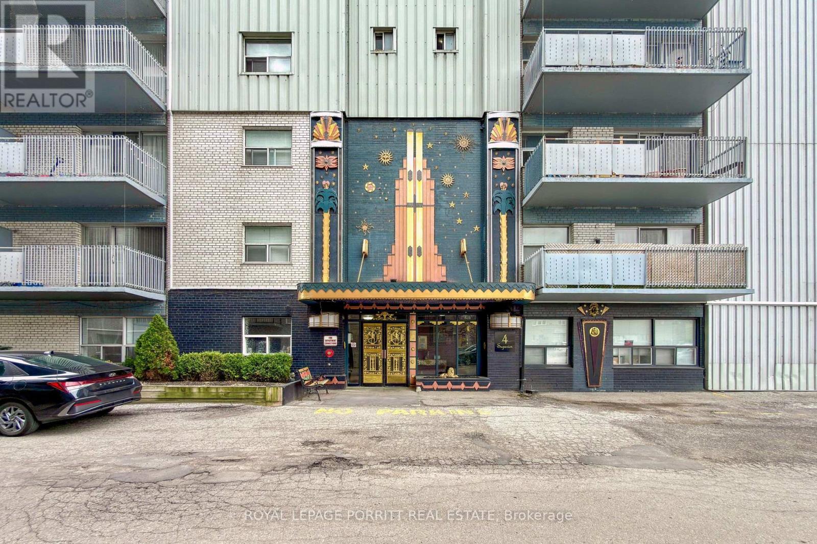 5 - 4 Superior Avenue, Toronto, Ontario  M8V 2M3 - Photo 2 - W13101740