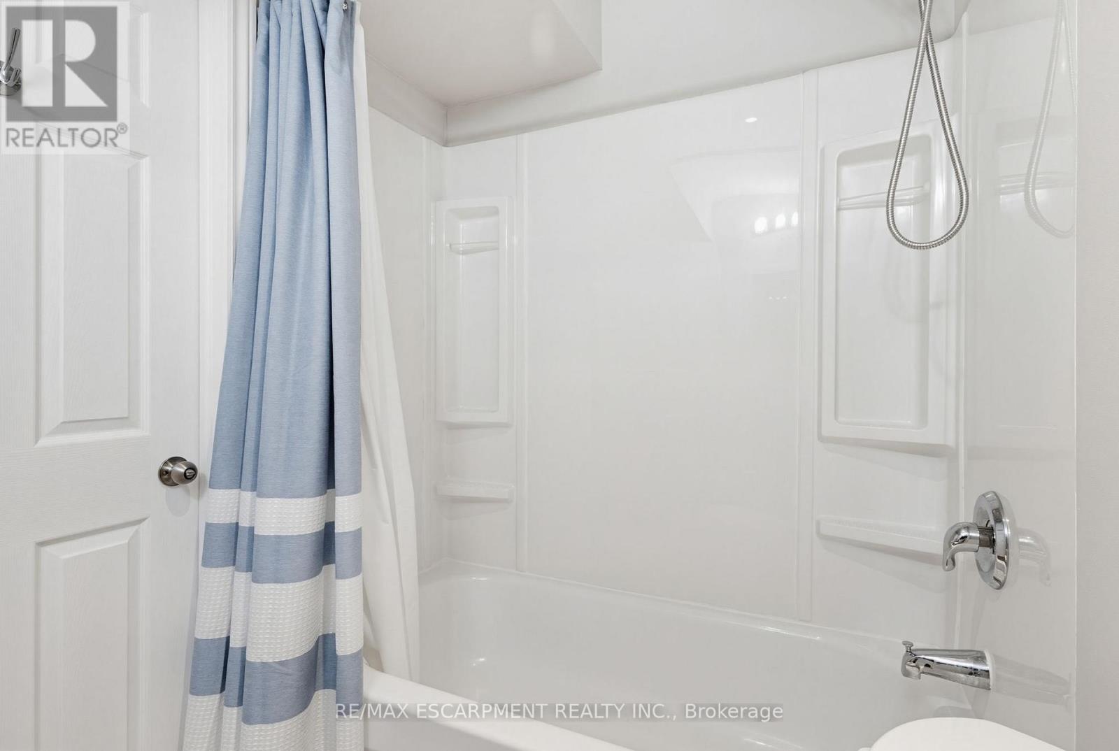 38 - 5555 Prince William Drive, Burlington, Ontario  L7L 6P2 - Photo 33 - W13101748