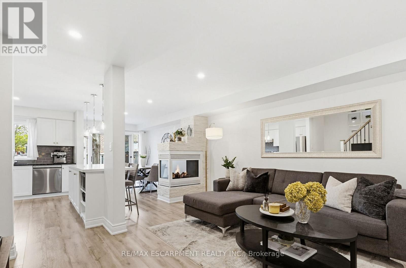 38 - 5555 Prince William Drive, Burlington, Ontario  L7L 6P2 - Photo 7 - W13101748
