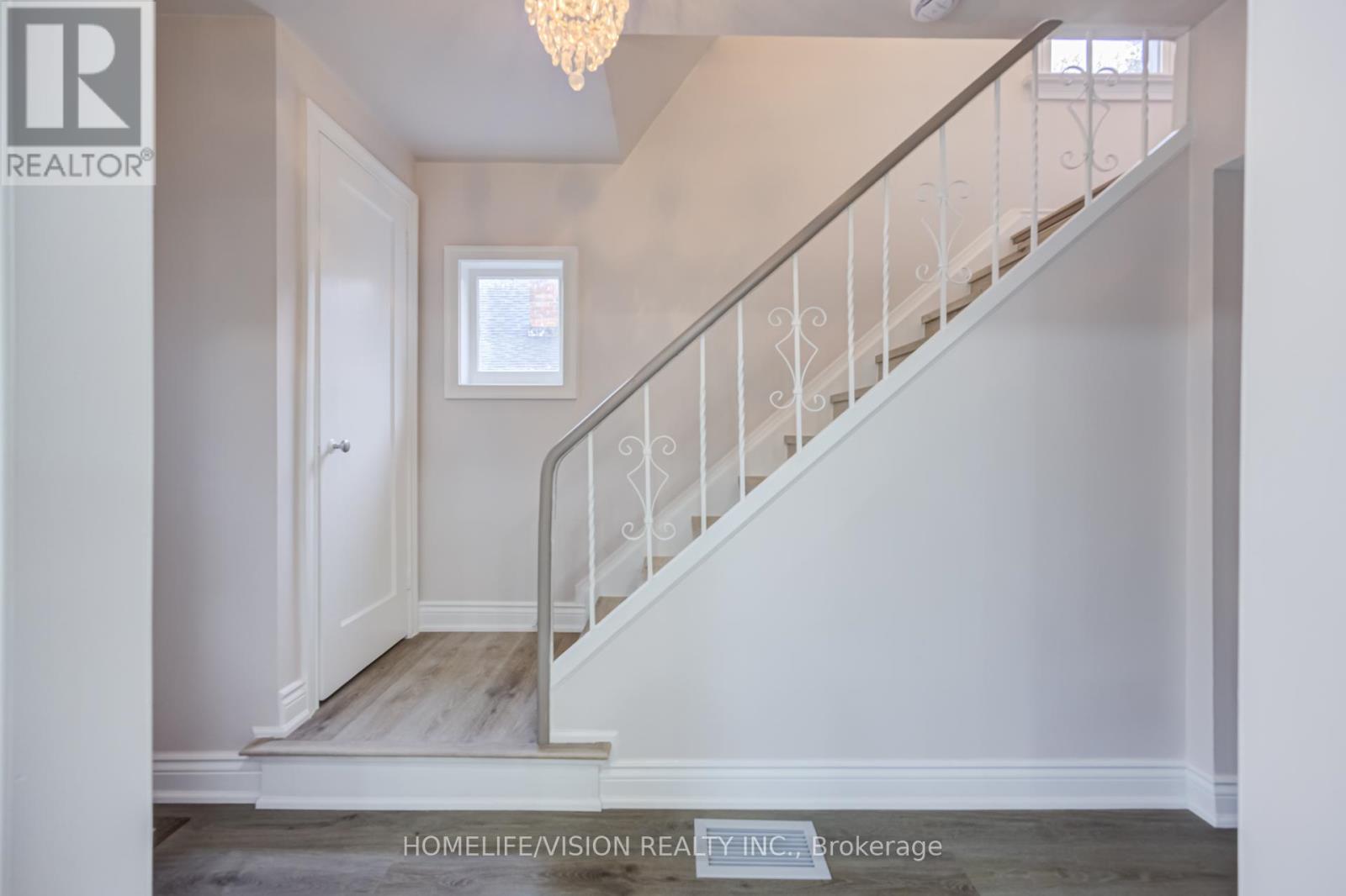 26 Miles Road, Toronto, Ontario  M8V 1V3 - Photo 35 - W13101768