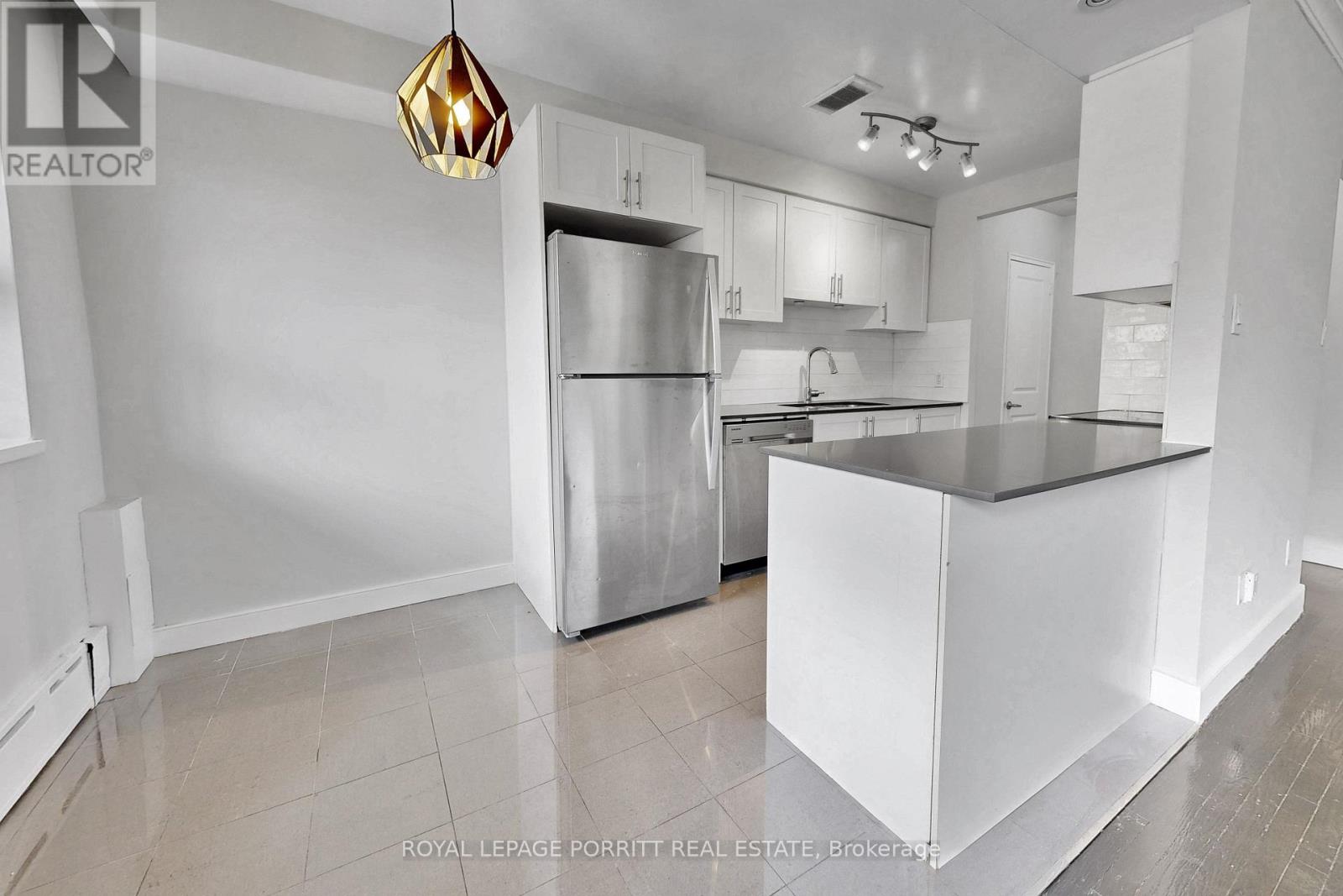 5 - 2 Superior Avenue, Toronto, Ontario  M8V 2M3 - Photo 14 - W13101782