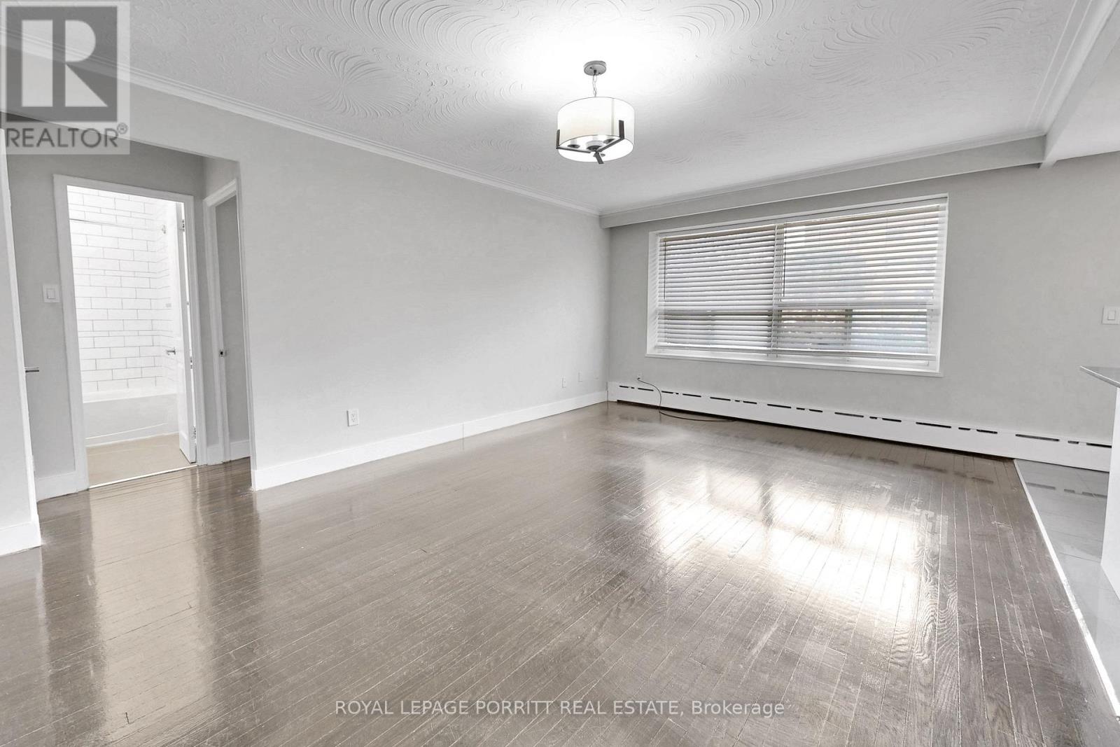5 - 2 Superior Avenue, Toronto, Ontario  M8V 2M3 - Photo 4 - W13101782