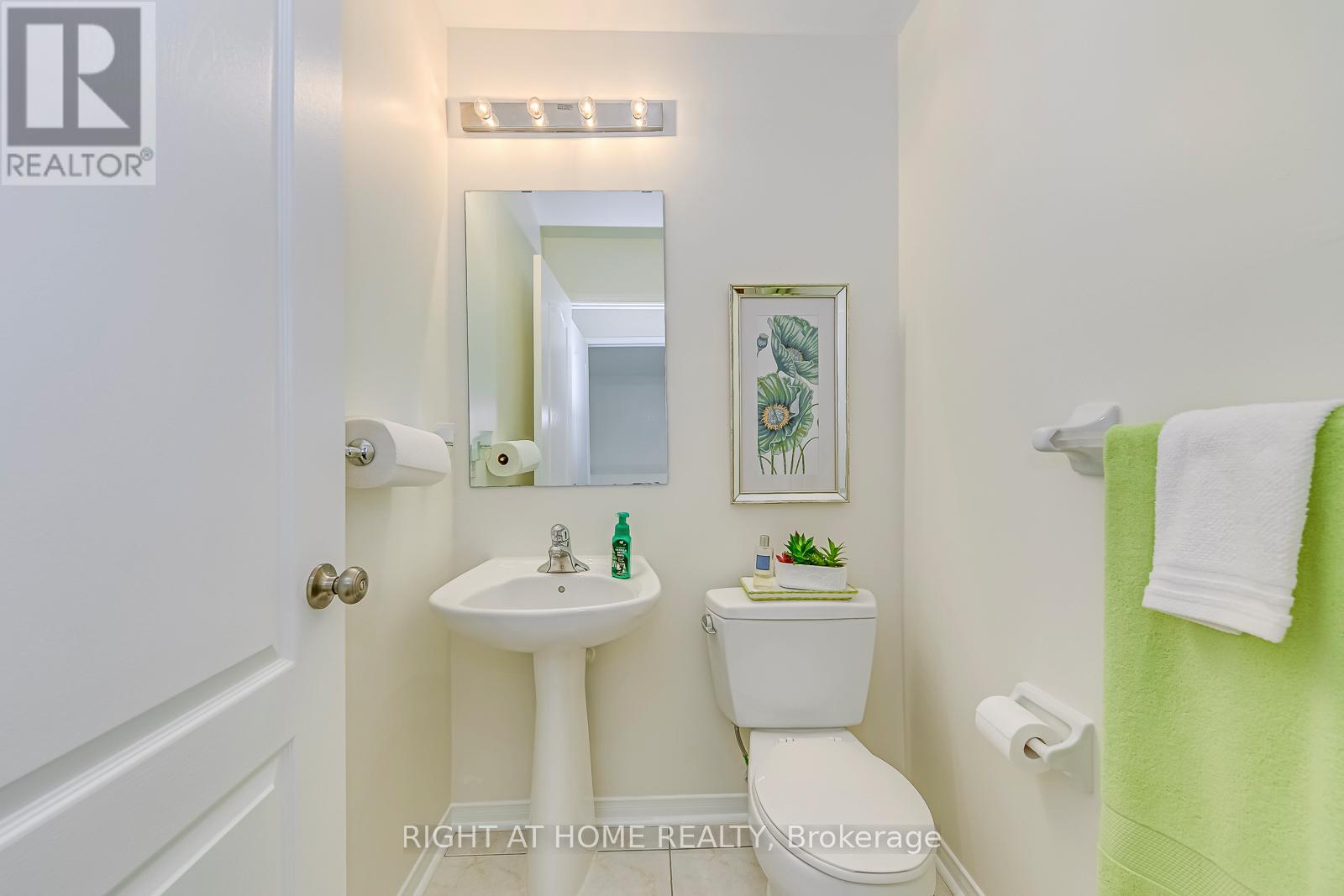 5041 Dubonet Drive, Mississauga, Ontario  L5M 7X3 - Photo 18 - W13101786