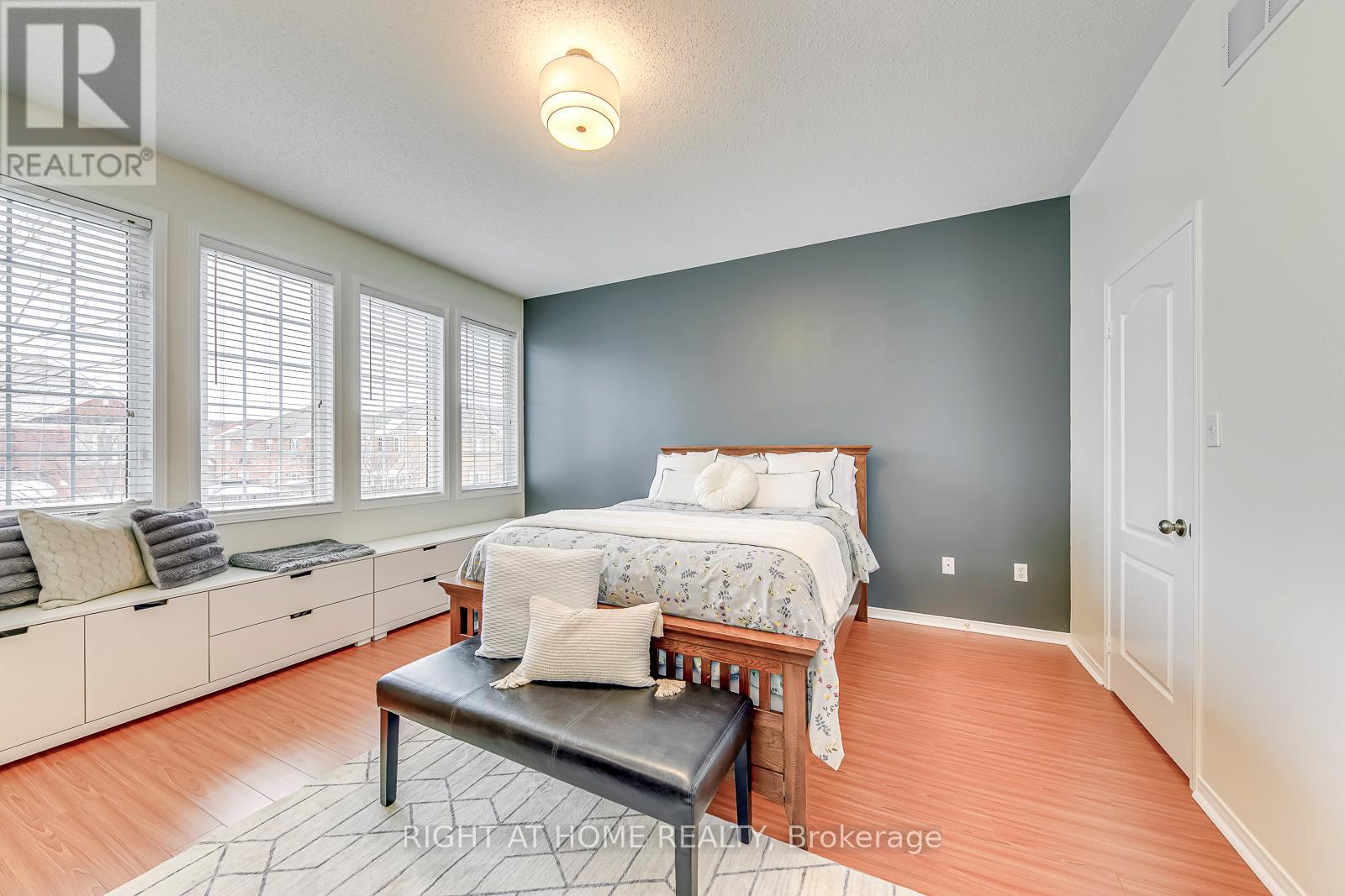 5041 Dubonet Drive, Mississauga, Ontario  L5M 7X3 - Photo 20 - W13101786