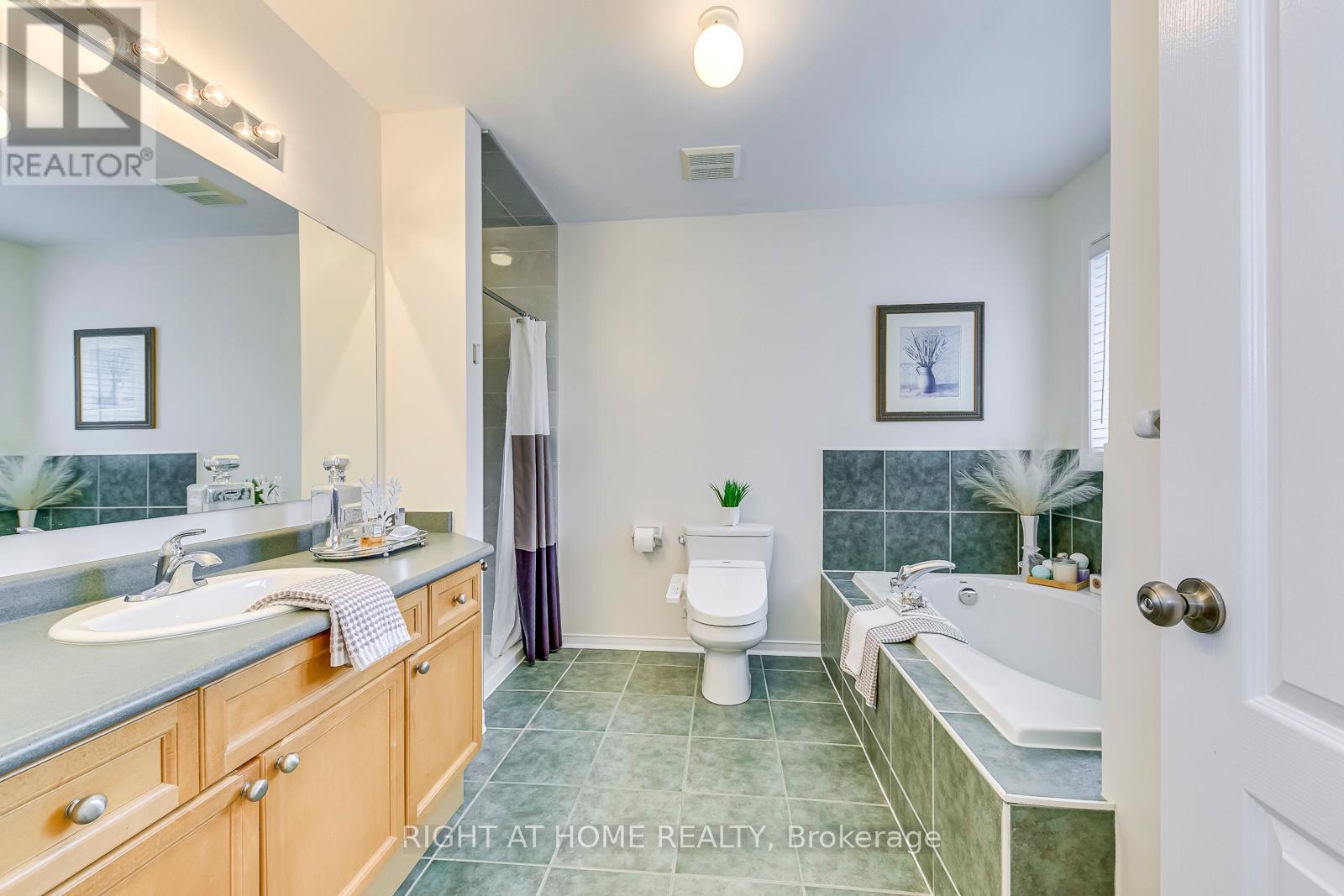 5041 Dubonet Drive, Mississauga, Ontario  L5M 7X3 - Photo 21 - W13101786