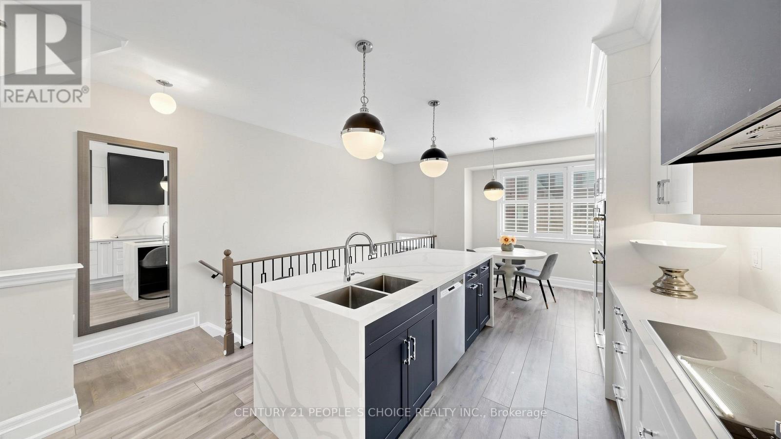 1321 Granrock Crescent, Mississauga, Ontario  L5V 0E1 - Photo 14 - W13101794