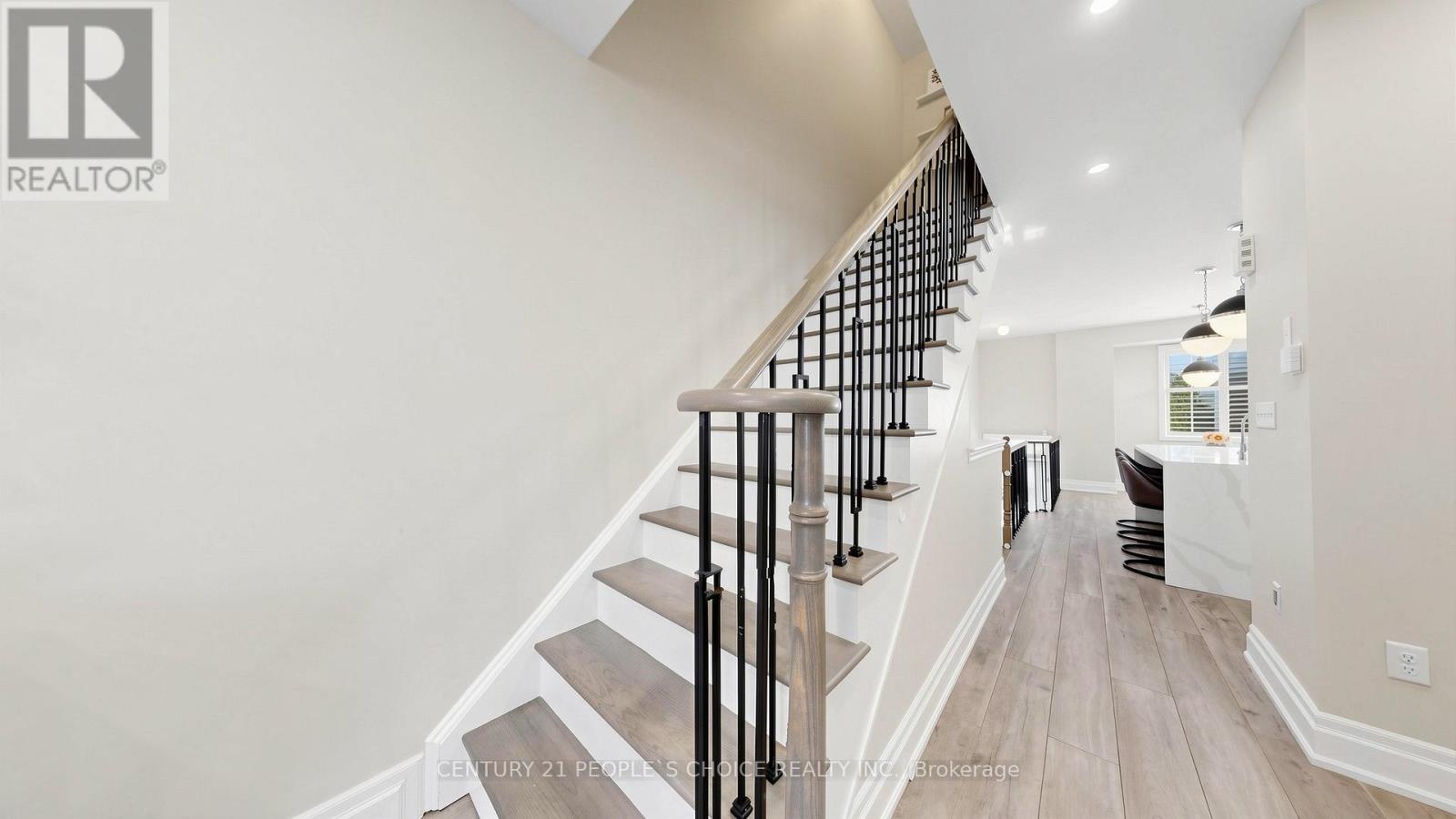 1321 Granrock Crescent, Mississauga, Ontario  L5V 0E1 - Photo 23 - W13101794