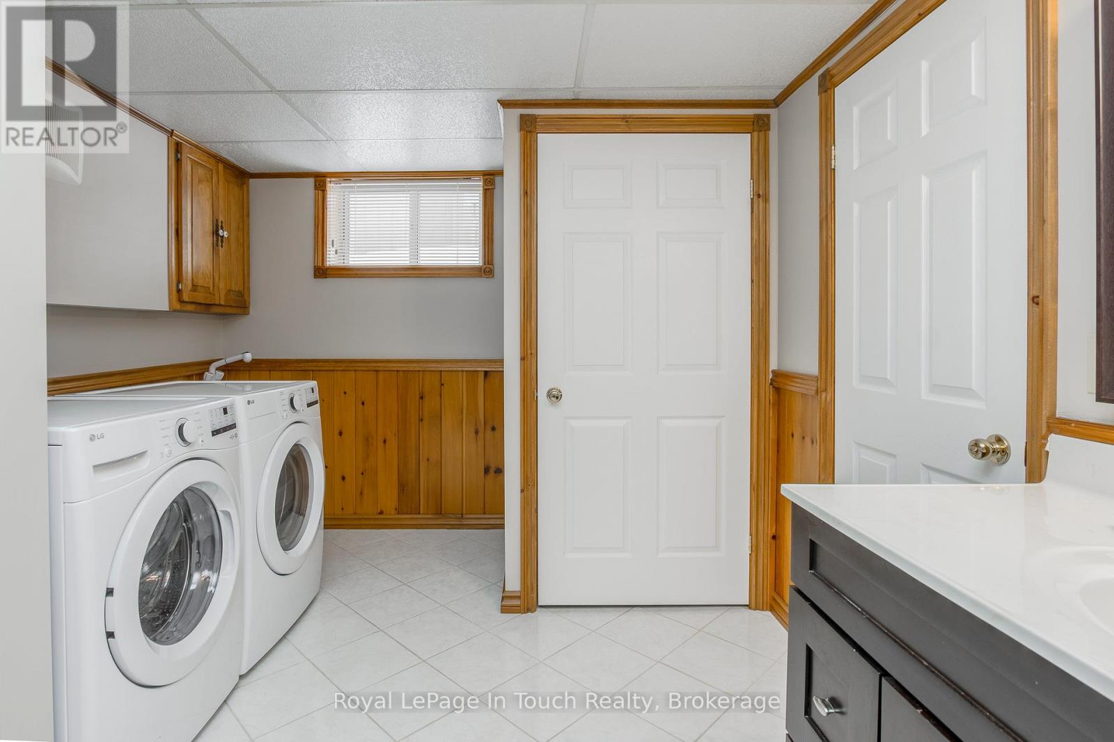 19 Maplegate Road, Tiny, Ontario  L0L 2T0 - Photo 30 - S12792752