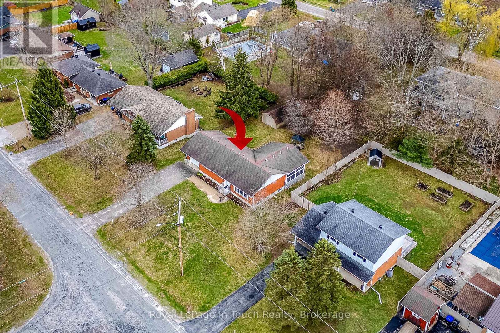 19 Maplegate Road, Tiny, Ontario  L0L 2T0 - Photo 32 - S12792752