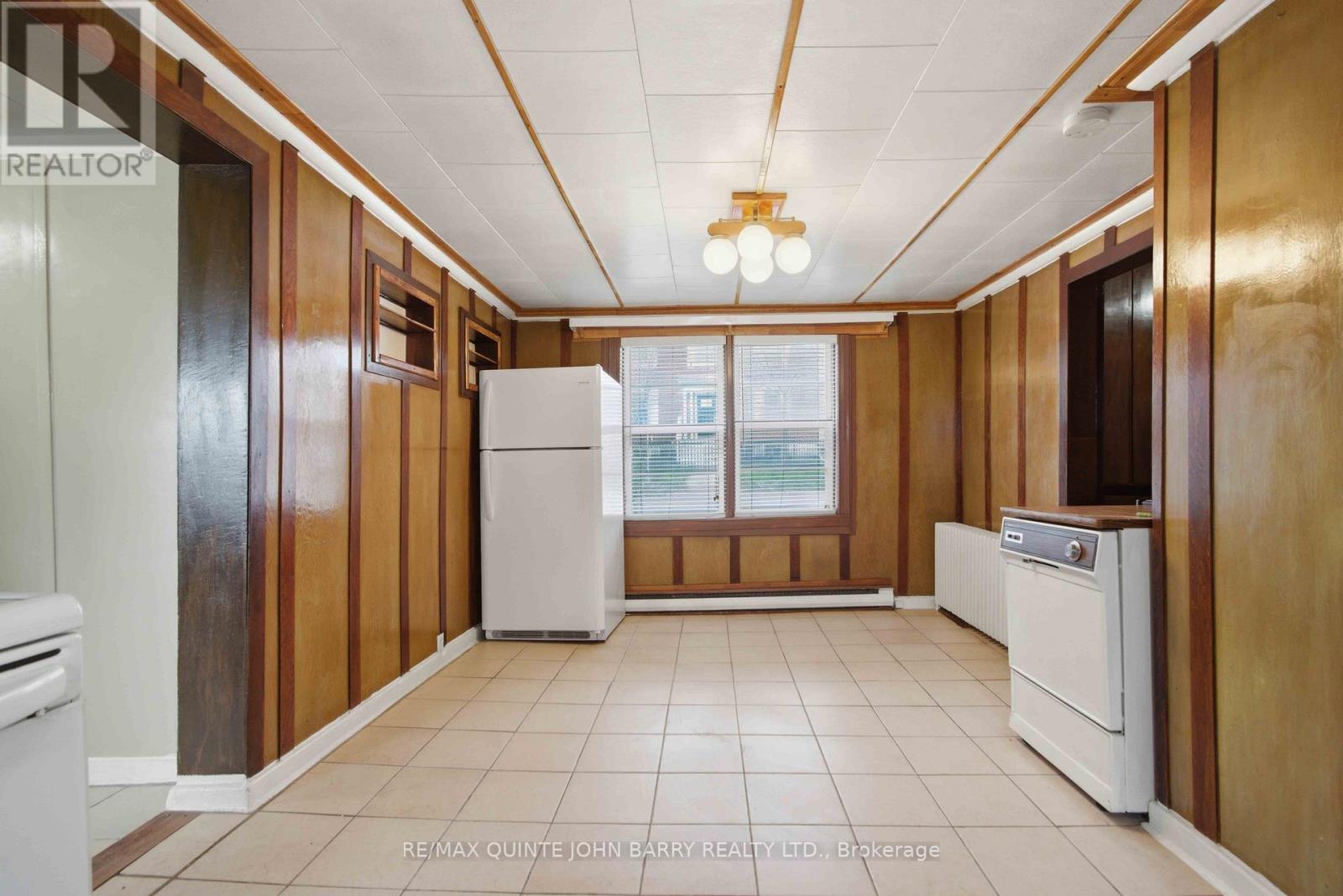 175 King Street, Quinte West, Ontario  K8V 3W7 - Photo 11 - X13089908