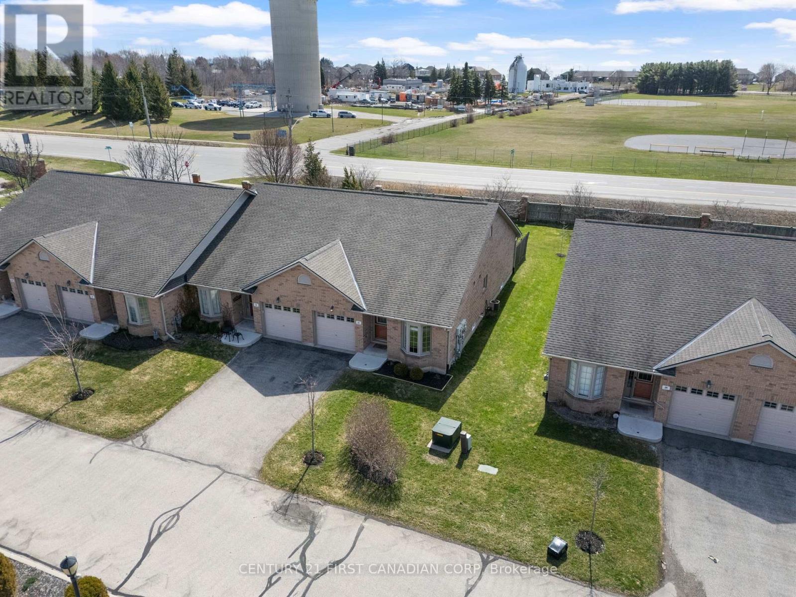 21 - 19 Somerset Drive, Norfolk, Ontario  N0A 1N7 - Photo 2 - X12979512