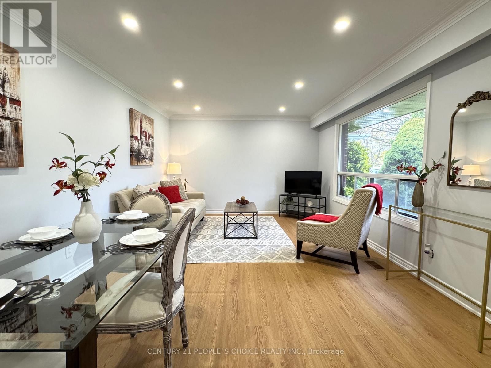 586 CENTRAL PK BOULEVARD N, Oshawa, Ontario