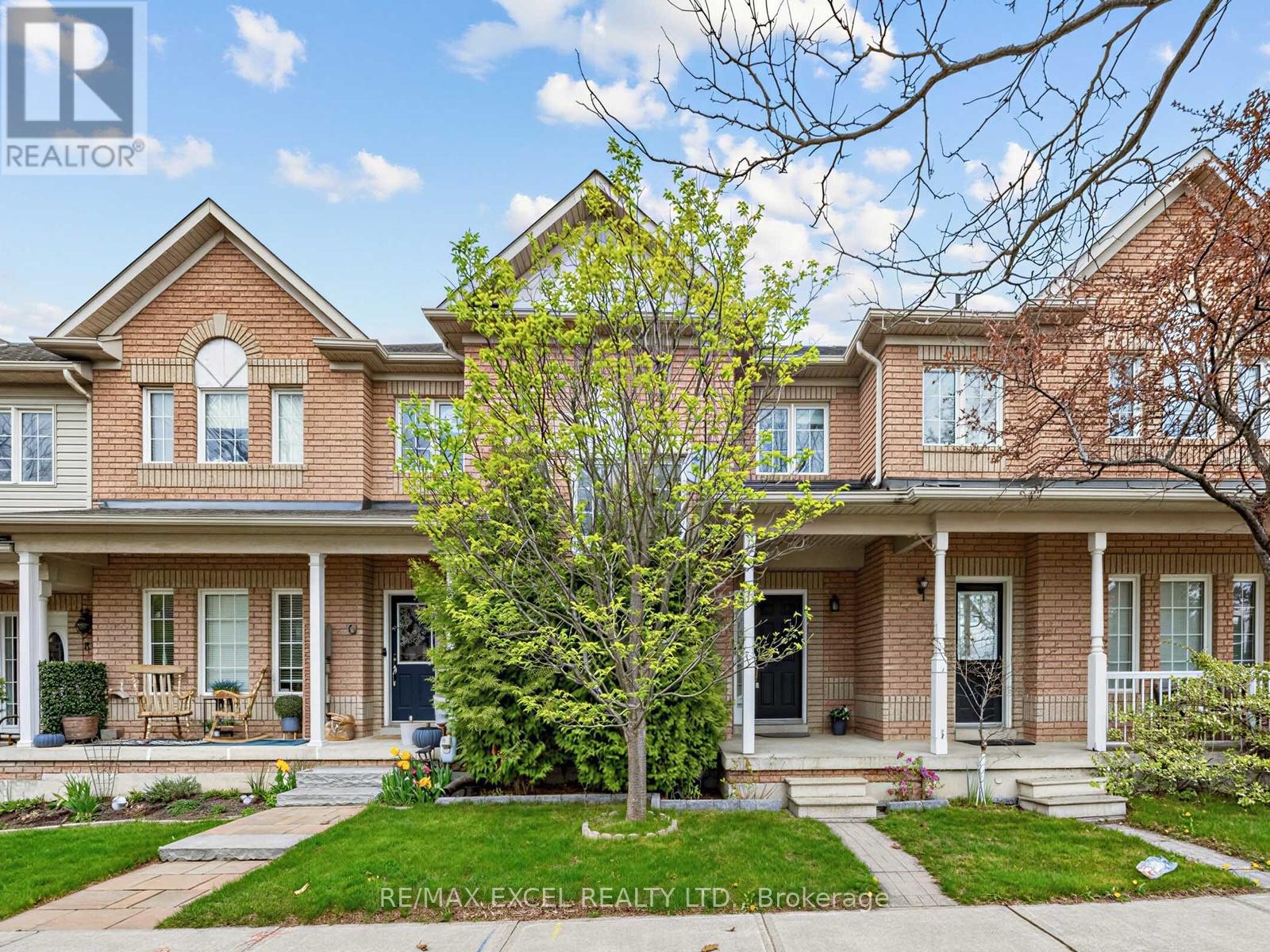 103 Baywell Crescent, Aurora, Ontario  L4G 7M5 - Photo 3 - N13100826