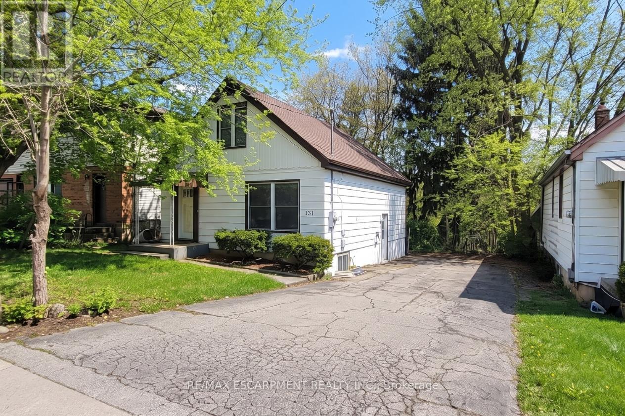 131 LELAND STREET, hamilton (ainslie wood), Ontario