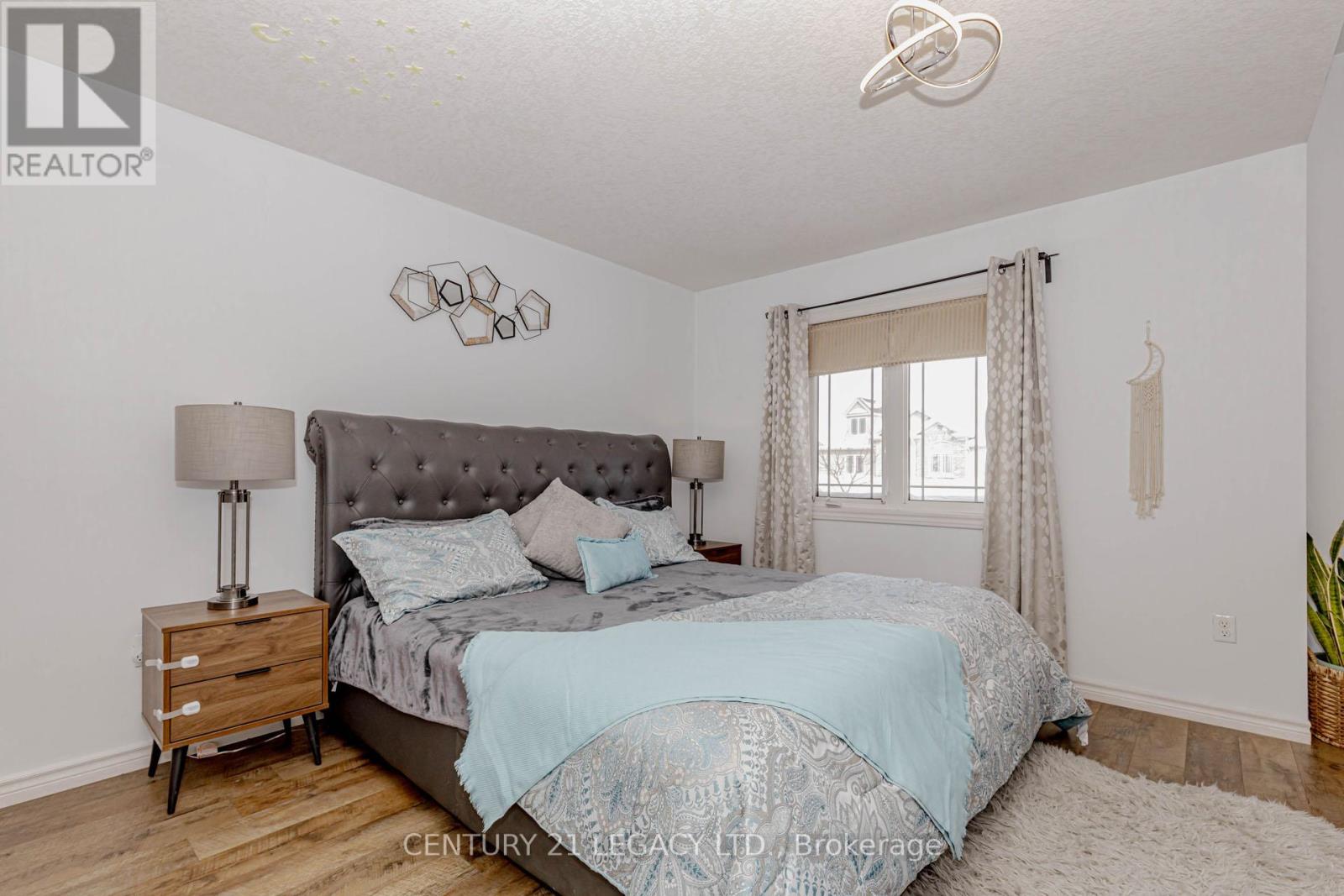 35 Oldfield Drive, Guelph, Ontario  N1L 0K6 - Photo 17 - X13101720