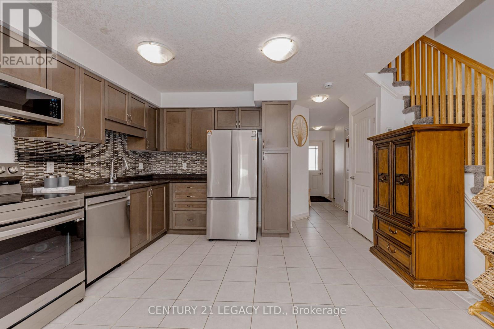 35 Oldfield Drive, Guelph, Ontario  N1L 0K6 - Photo 7 - X13101720