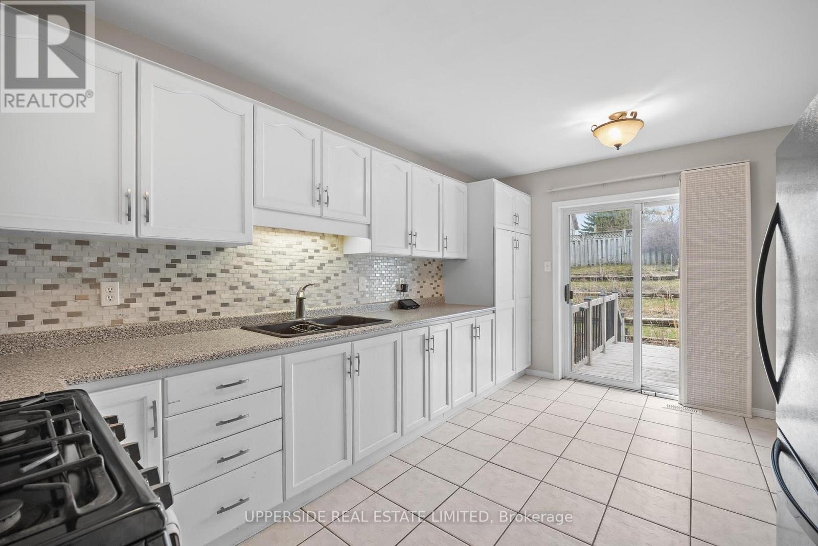69 Abbeywood Crescent, Guelph, Ontario  N1K 1V3 - Photo 9 - X13101722