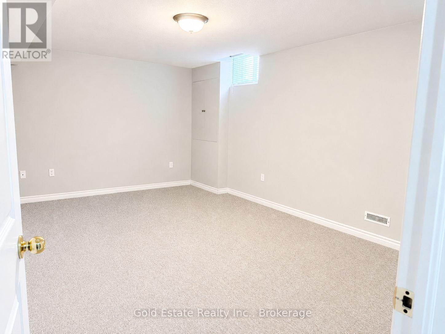 Lower - 1387 Marshall Crescent, Milton, Ontario  L9T 6N4 - Photo 3 - W12985066