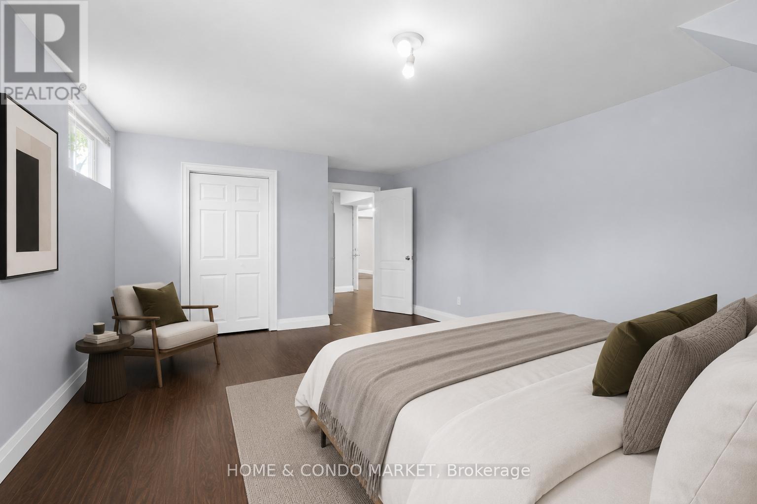 1392 Northmount Avenue, Mississauga, Ontario  L5E 1Y5 - Photo 36 - W13099568