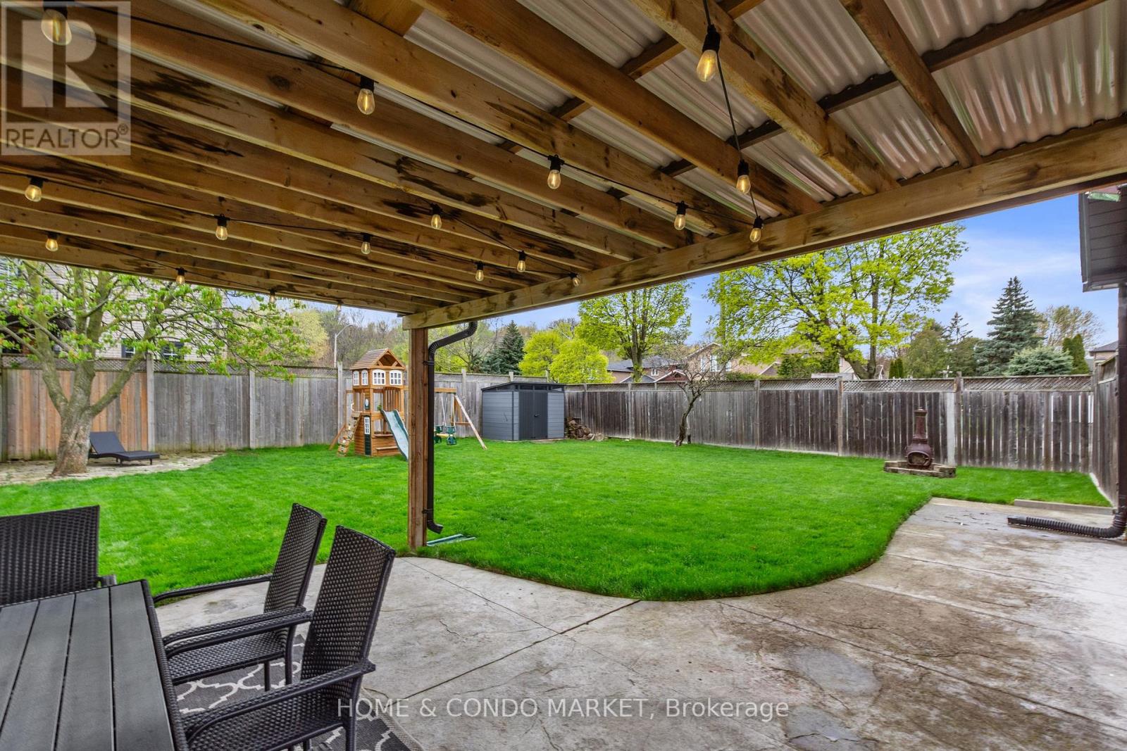 1392 Northmount Avenue, Mississauga, Ontario  L5E 1Y5 - Photo 40 - W13099568