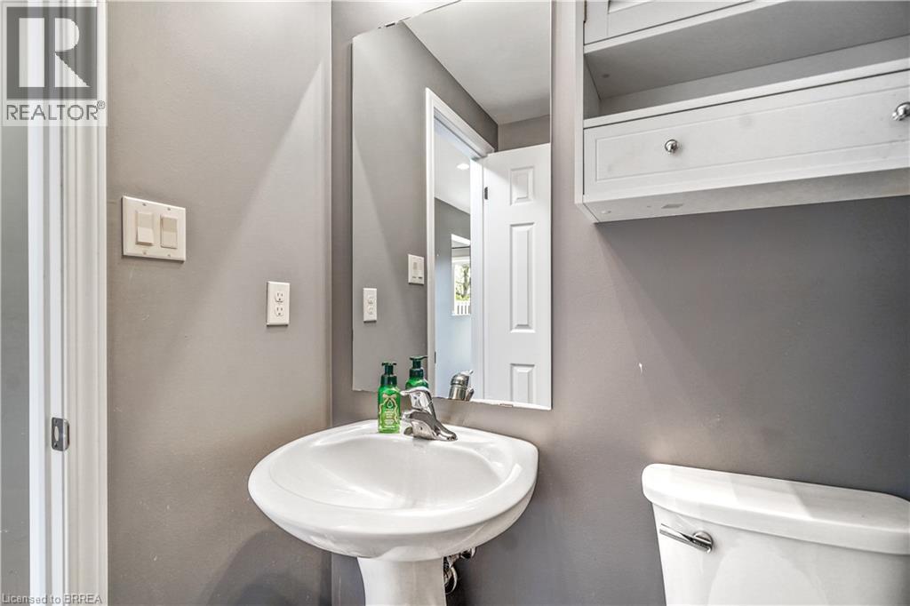220 Blackburn Drive Unit# 26, Brantford, Ontario  N3T 0C6 - Photo 15 - 40827200