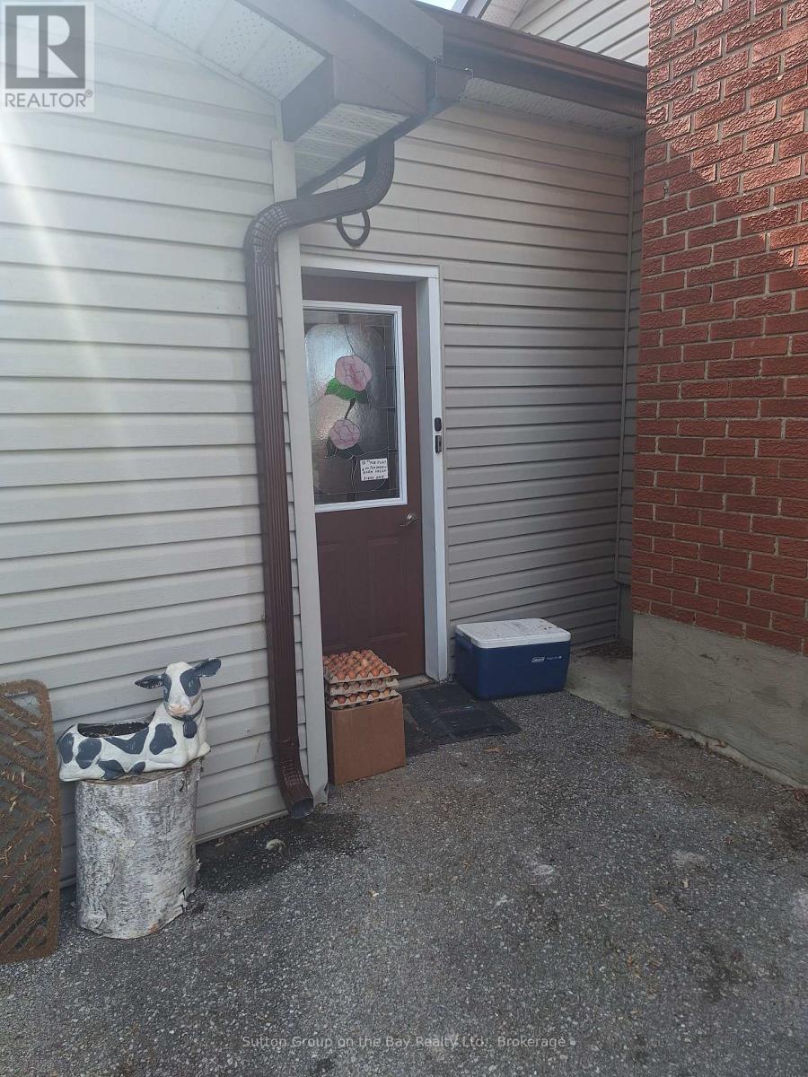 10364 County Road 10 Highway, Clearview, Ontario  L0M 1N0 - Photo 26 - S13098414