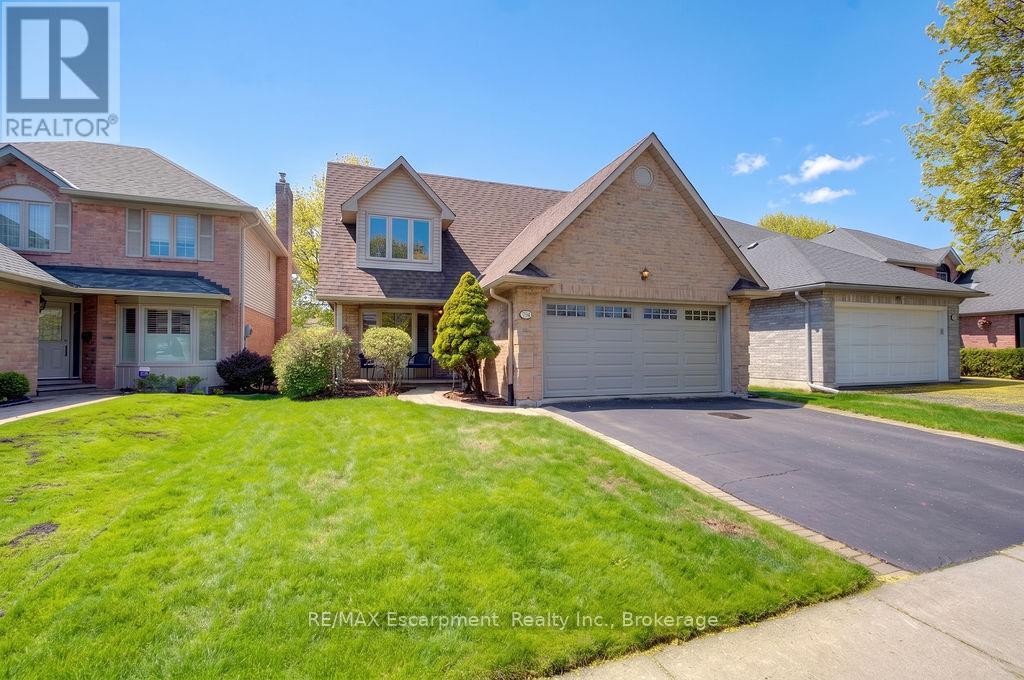 794 Hawkins Crescent, Burlington, Ontario  L7S 2C3 - Photo 2 - W13102088