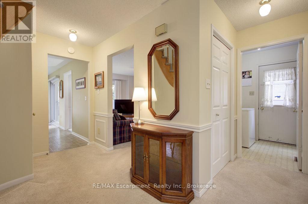 794 Hawkins Crescent, Burlington, Ontario  L7S 2C3 - Photo 22 - W13102088