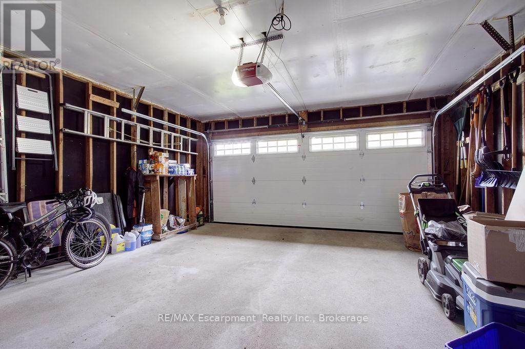 794 Hawkins Crescent, Burlington, Ontario  L7S 2C3 - Photo 25 - W13102088