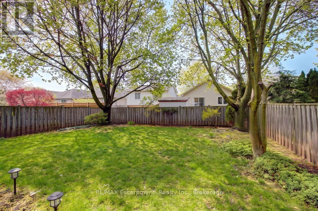 794 Hawkins Crescent, Burlington, Ontario  L7S 2C3 - Photo 39 - W13102088