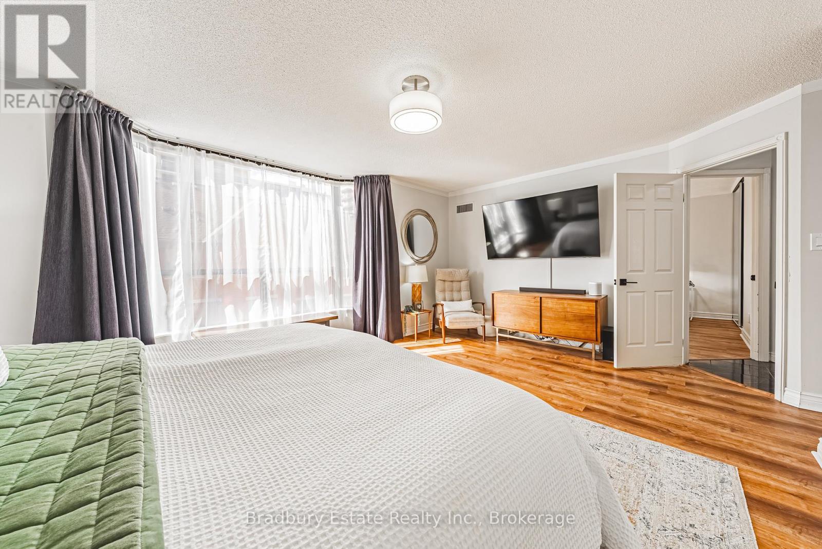 200 - 49 Robinson Street, Hamilton, Ontario  L8P 1Y7 - Photo 24 - X13102014