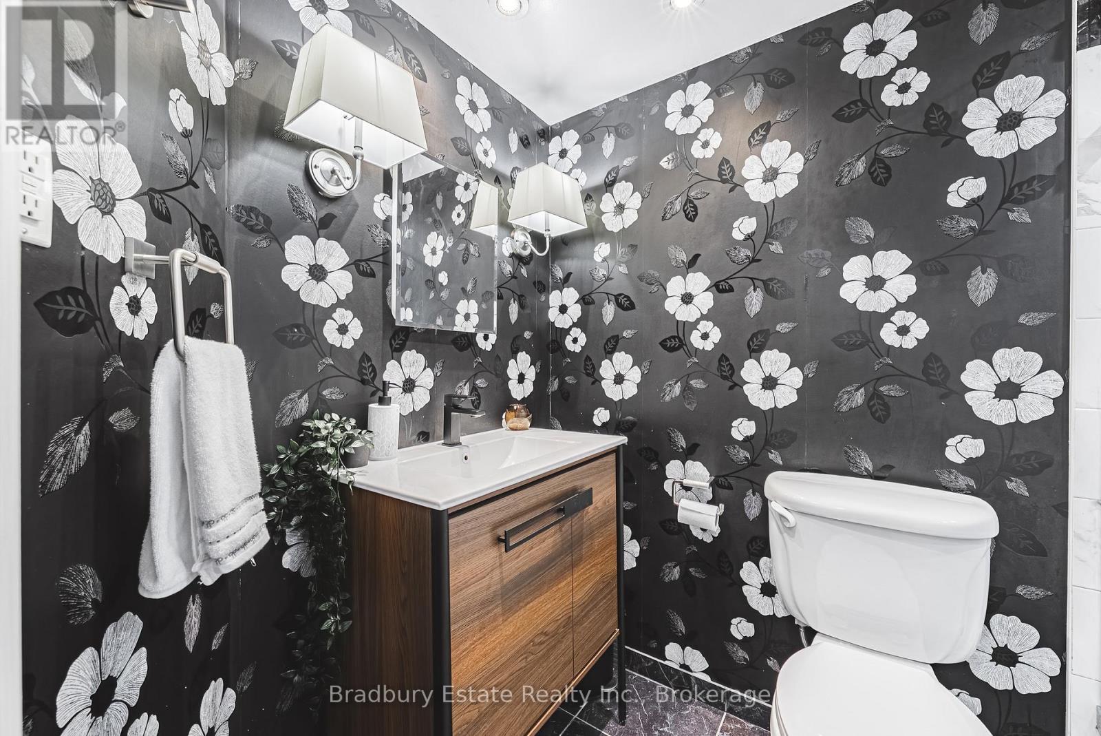 200 - 49 Robinson Street, Hamilton, Ontario  L8P 1Y7 - Photo 30 - X13102014