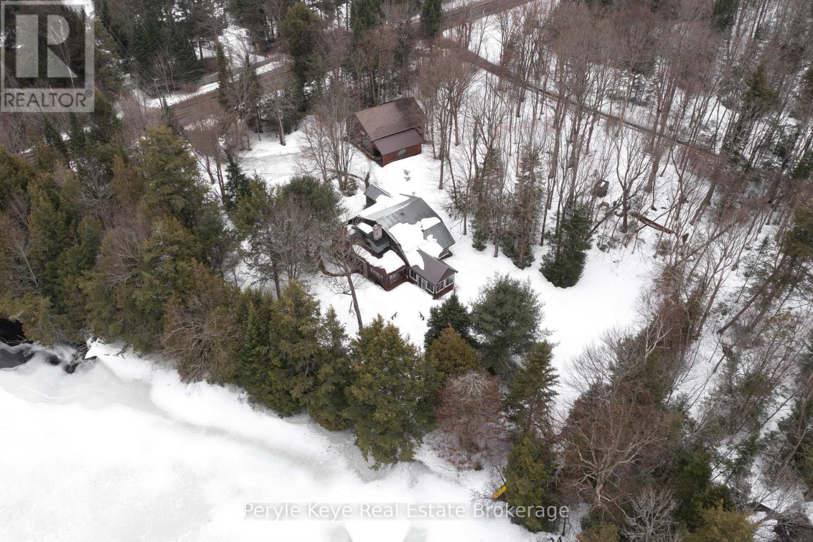 2391 Limberlost Road, Lake Of Bays, Ontario  P1H 2J6 - Photo 8 - X12955512