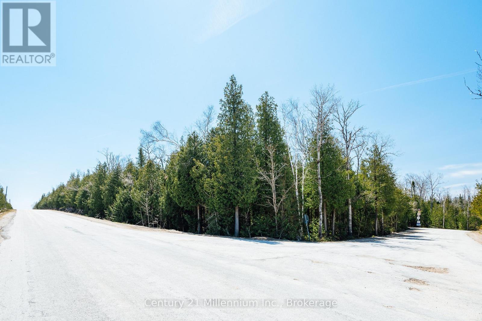 Pt Lt 24-25 Con 4 Ebr, Northern Bruce Peninsula, Ontario  N0H 1W0 - Photo 4 - X12983498