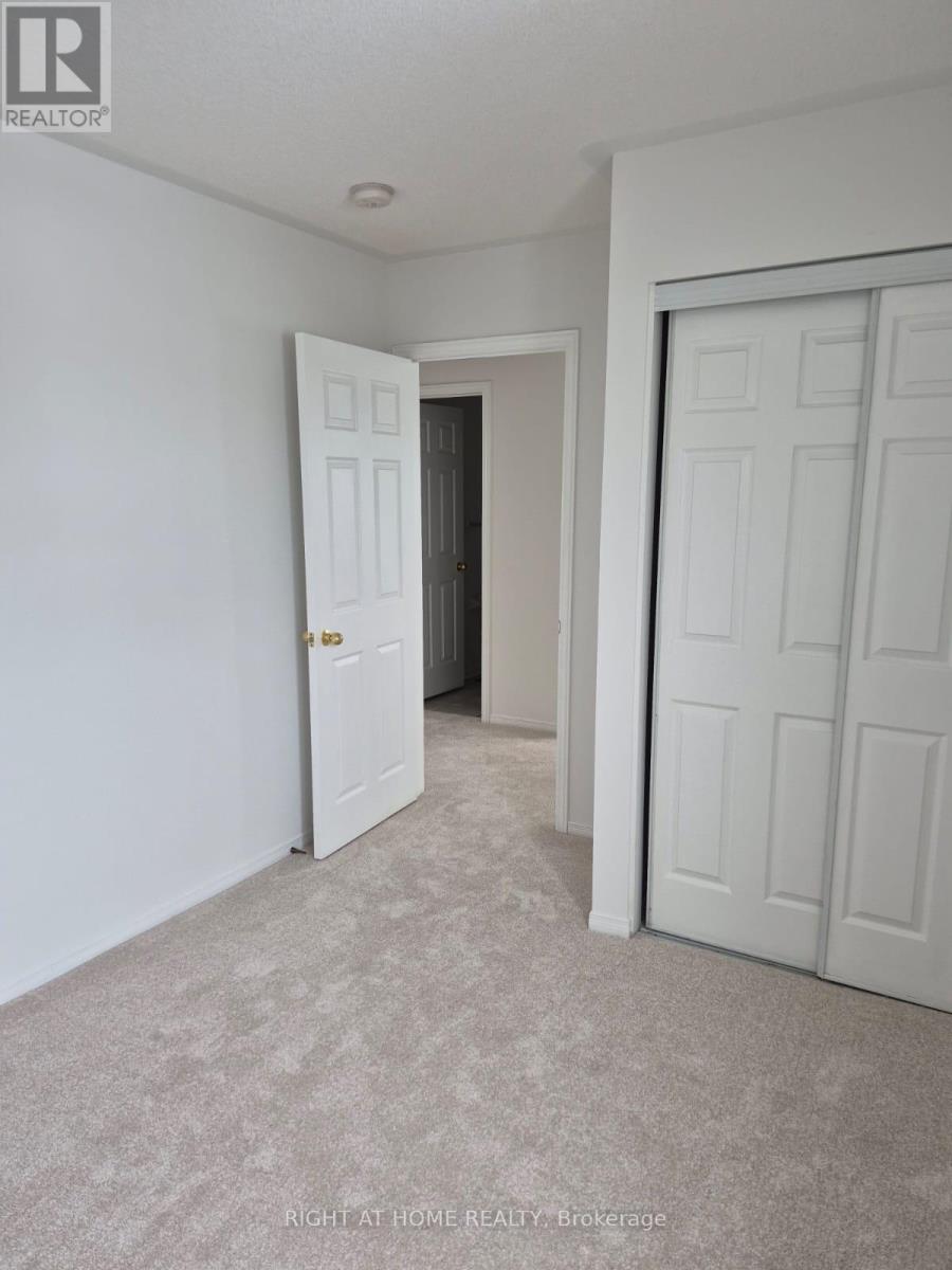 3 Peartree Court, Barrie, Ontario  L4N 6N7 - Photo 11 - S12602366