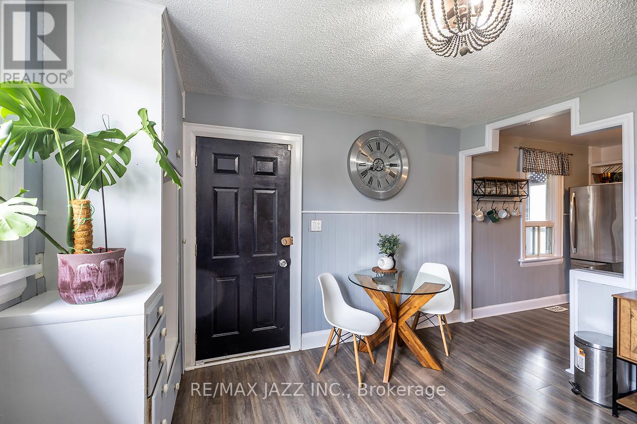 45 Wilson Road S, Oshawa, Ontario  L1H 6B6 - Photo 14 - E13101882