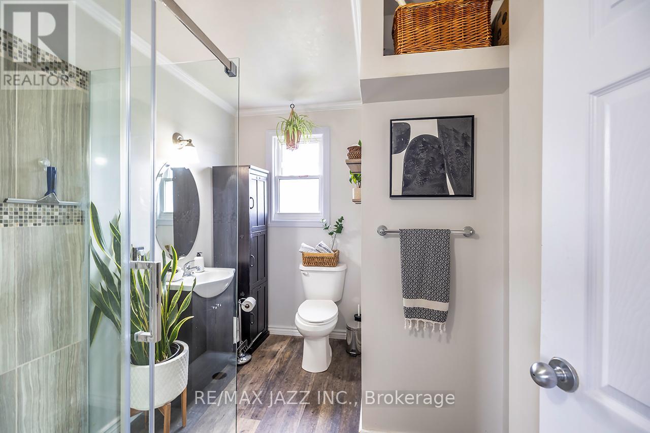 45 Wilson Road S, Oshawa, Ontario  L1H 6B6 - Photo 18 - E13101882