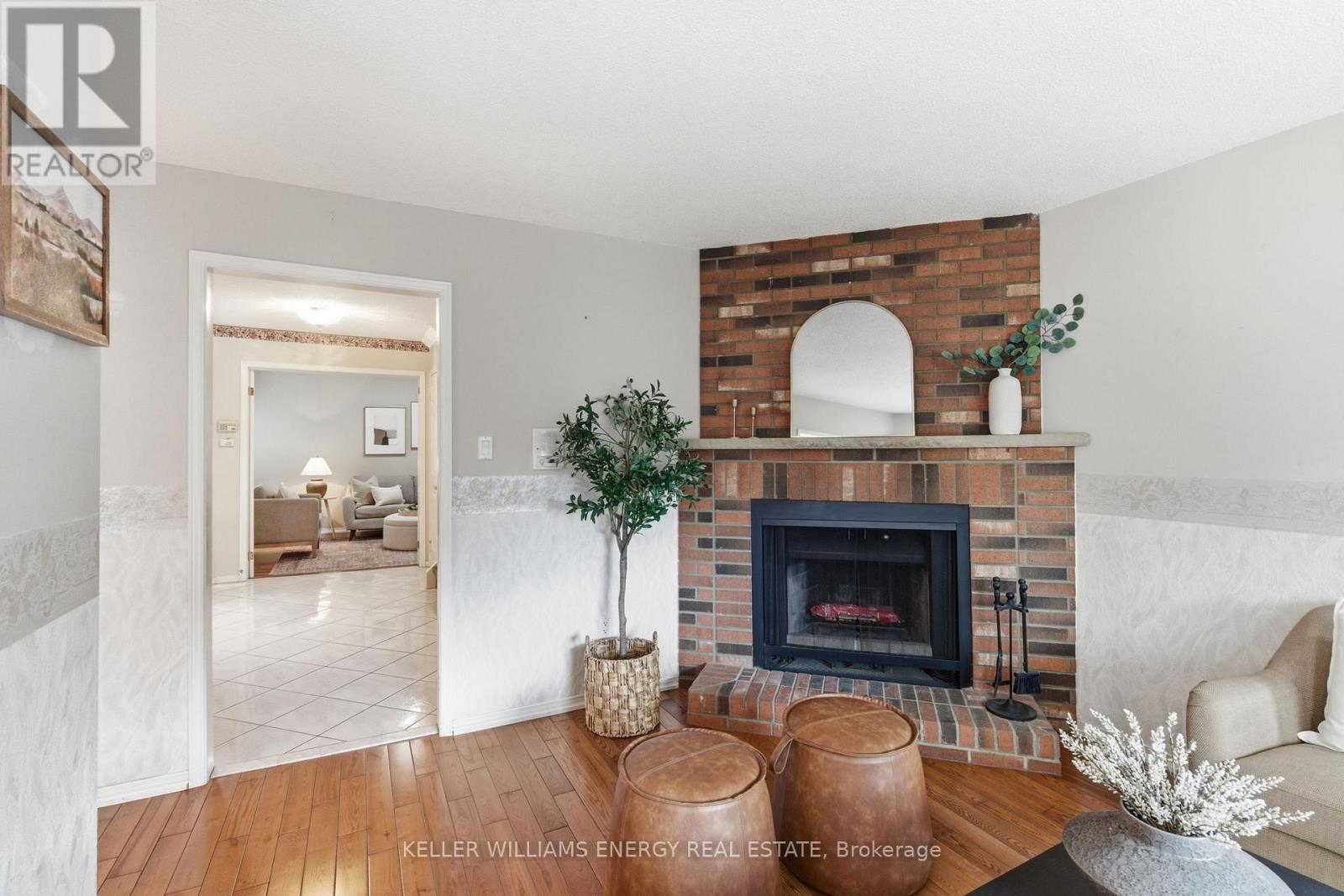 733 Aspen Road, Pickering, Ontario  L1V 3P4 - Photo 15 - E13102072