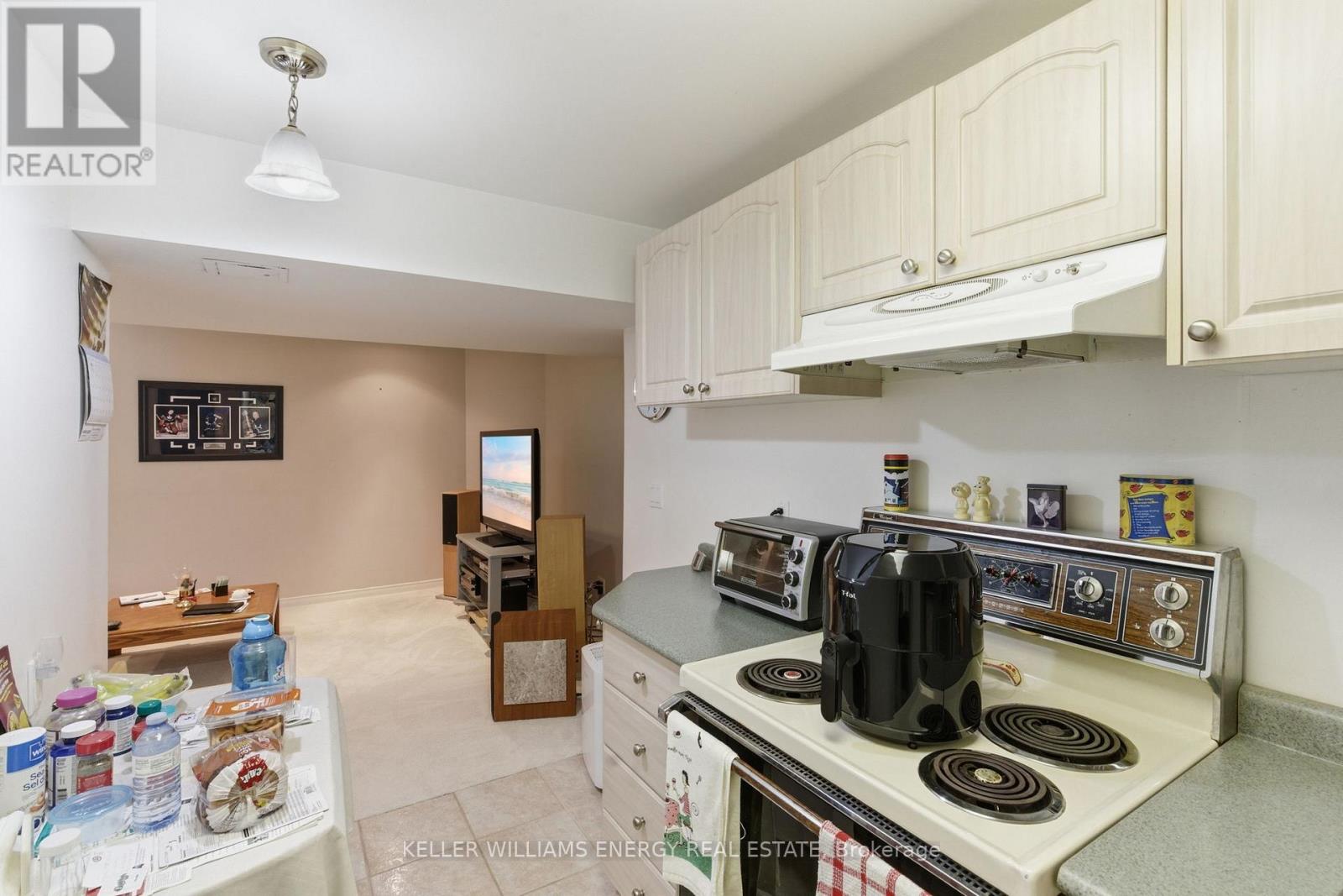 733 Aspen Road, Pickering, Ontario  L1V 3P4 - Photo 30 - E13102072