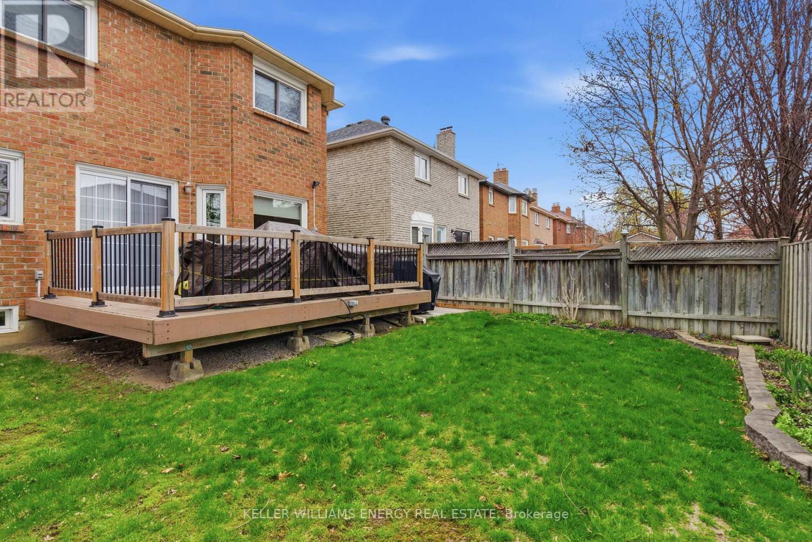 733 Aspen Road, Pickering, Ontario  L1V 3P4 - Photo 34 - E13102072