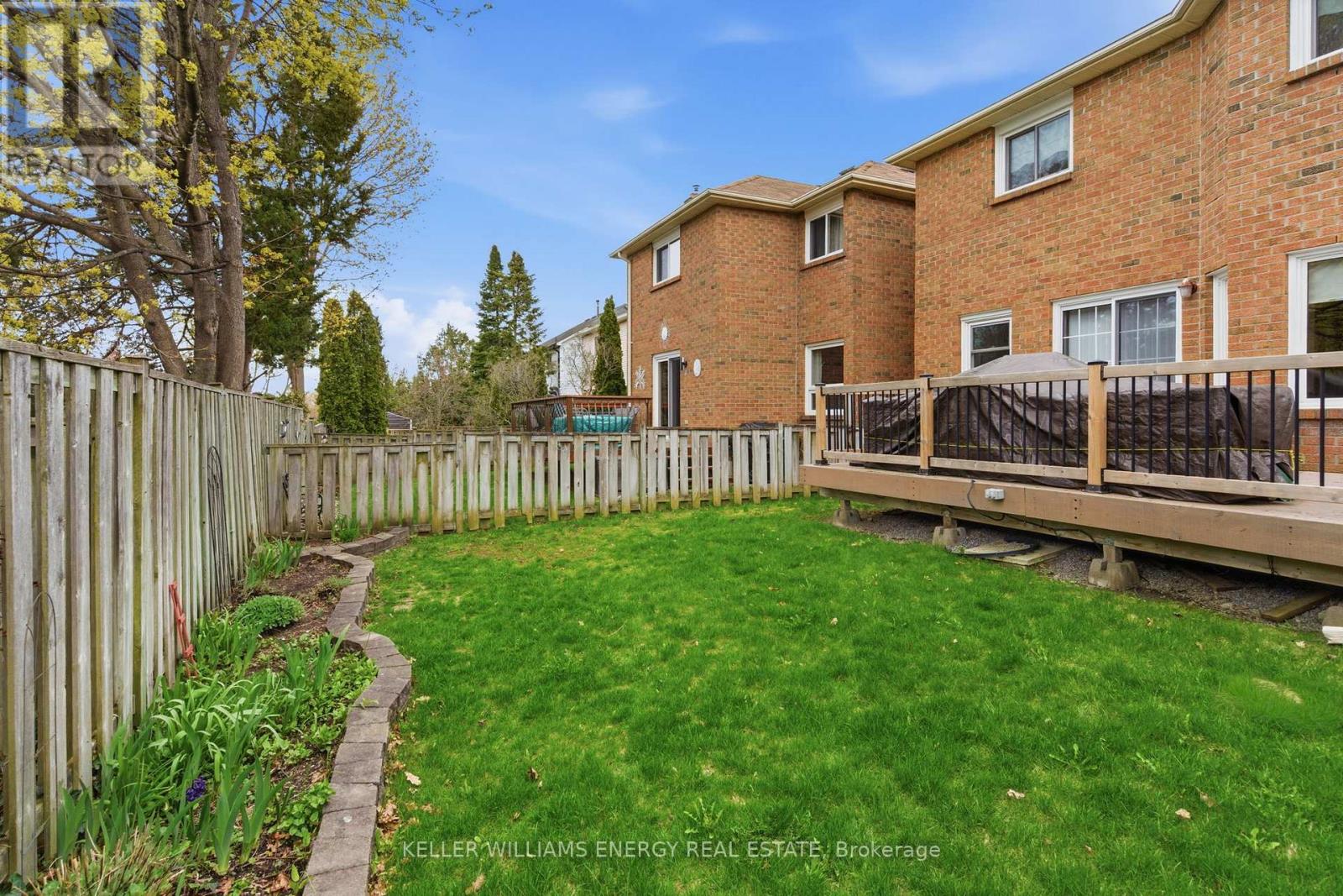 733 Aspen Road, Pickering, Ontario  L1V 3P4 - Photo 37 - E13102072