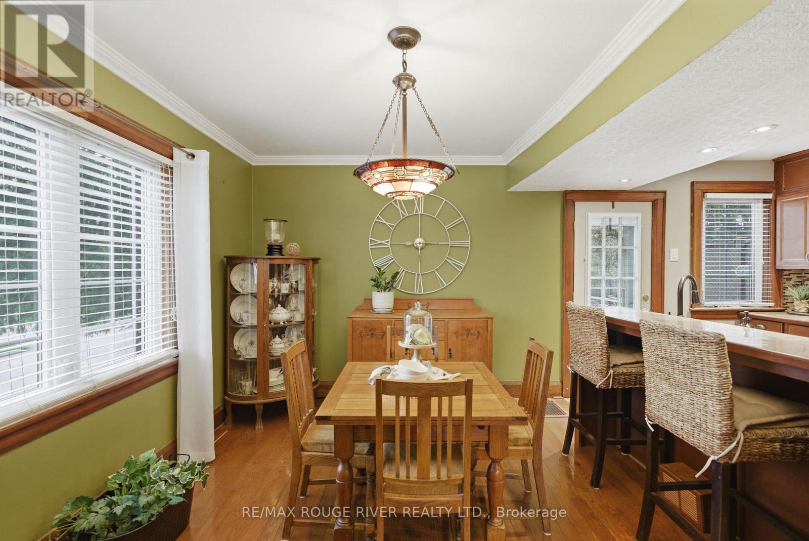 114 Mclaughlin Boulevard, Oshawa, Ontario  L1G 2P3 - Photo 11 - E13102178