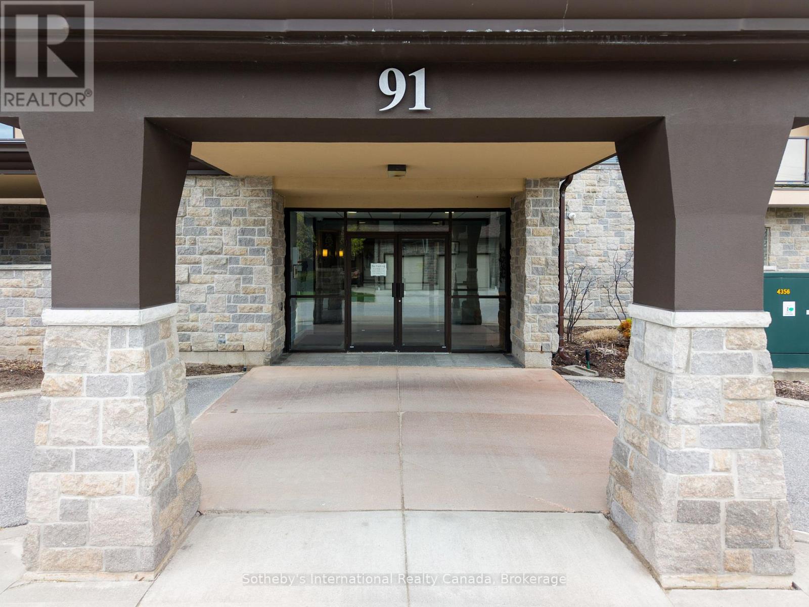 314 - 91 Raglan Street, Collingwood, Ontario  L9Y 0B2 - Photo 2 - S13102022