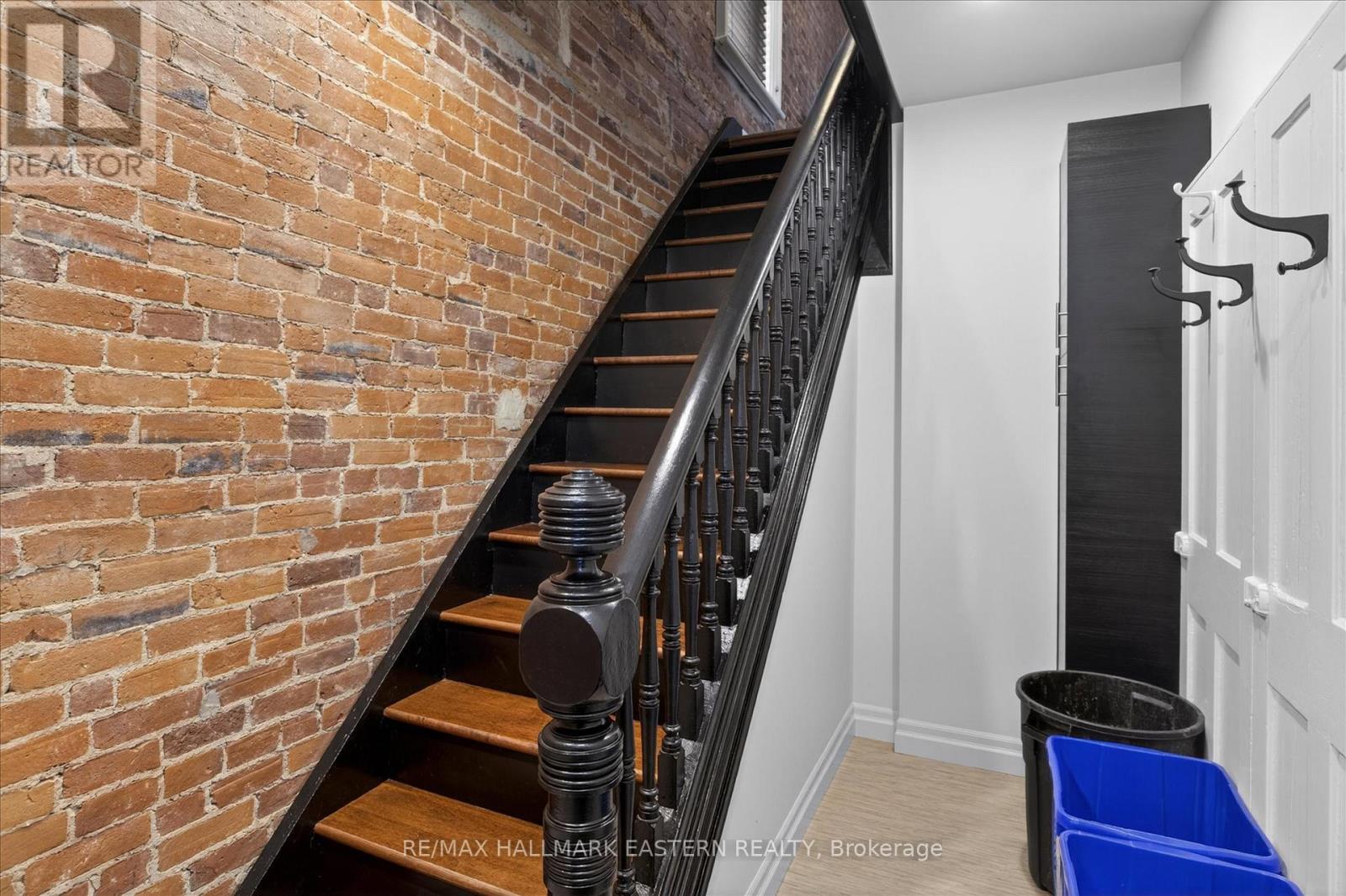 96 Aylmer Street N, Peterborough, Ontario  K9J 3J5 - Photo 6 - X13101828